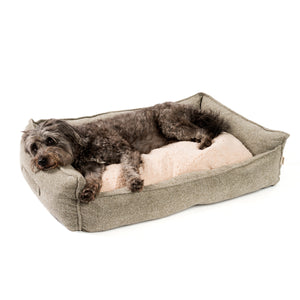 Hundebett aus edlem Chinelle-Sofa-Stoff mit kuscheligem Wendekissen